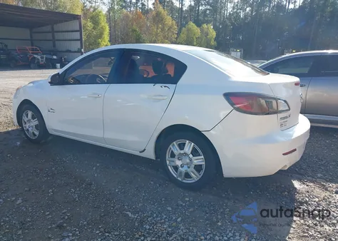 2013 Mazda Mazda3 I Sv z USA, uszkodzony, nr VIN JM1BL1TF5D1838241